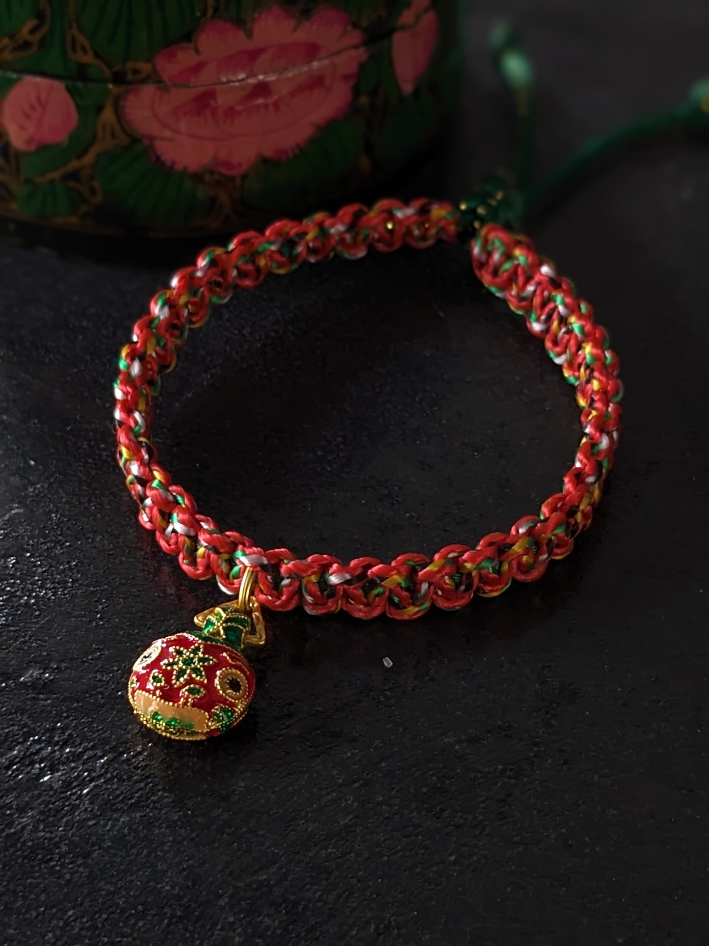 Bracelet soutenant la cause animale
