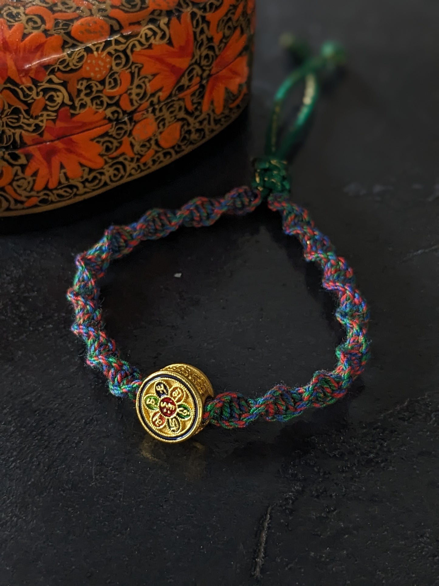 Bracelet soutenant la cause animale