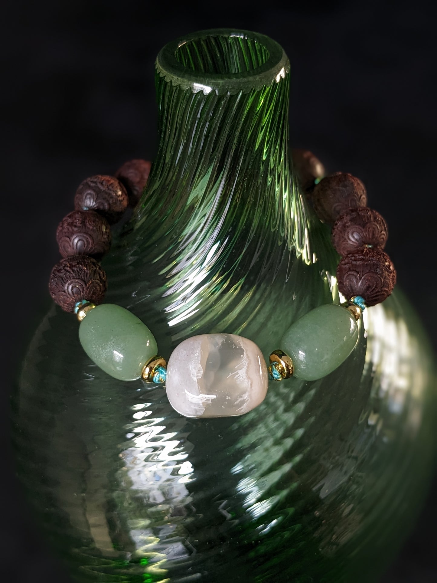 Bracelet bouddhiste pierres naturelles