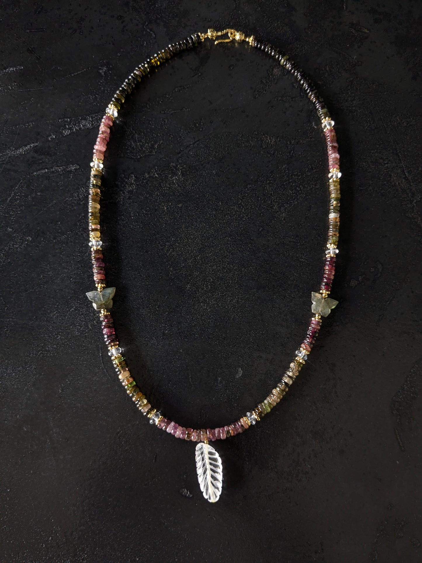 Collier Apsara
