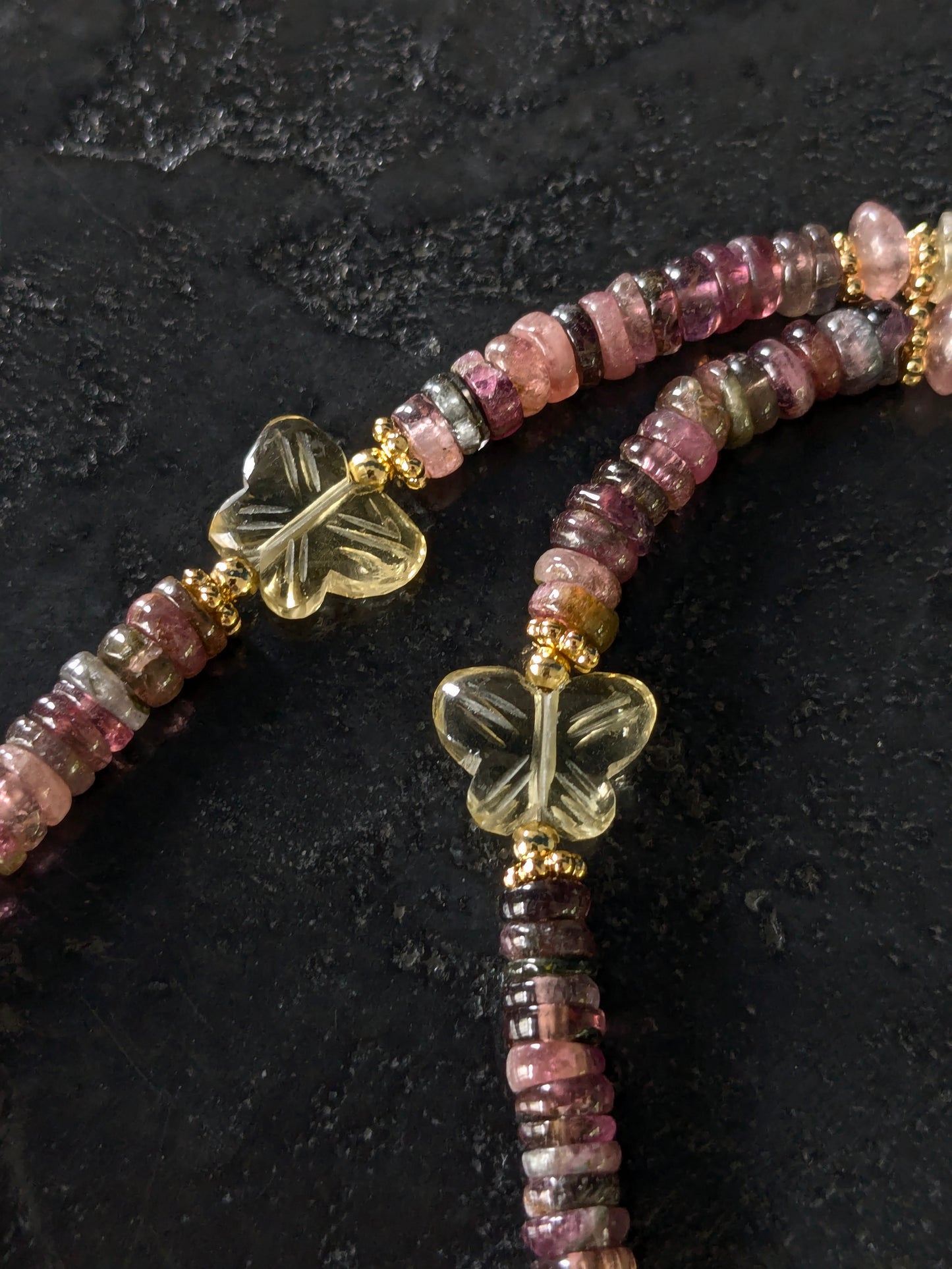 Collier Elesha
