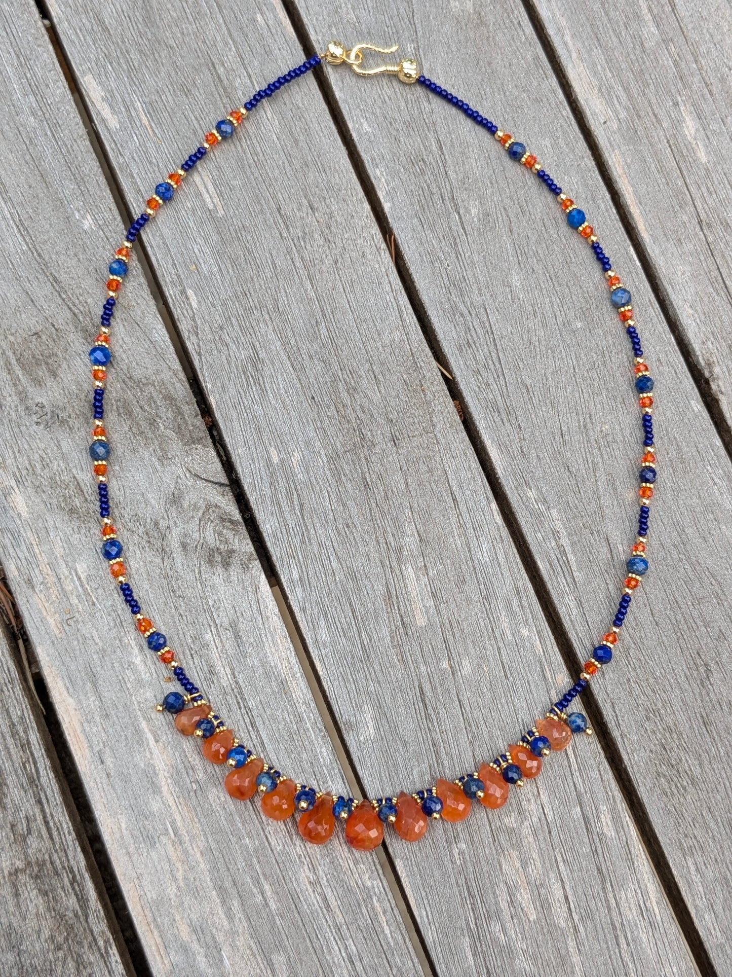 Collier haute fantaisie en pierres fines naturelles