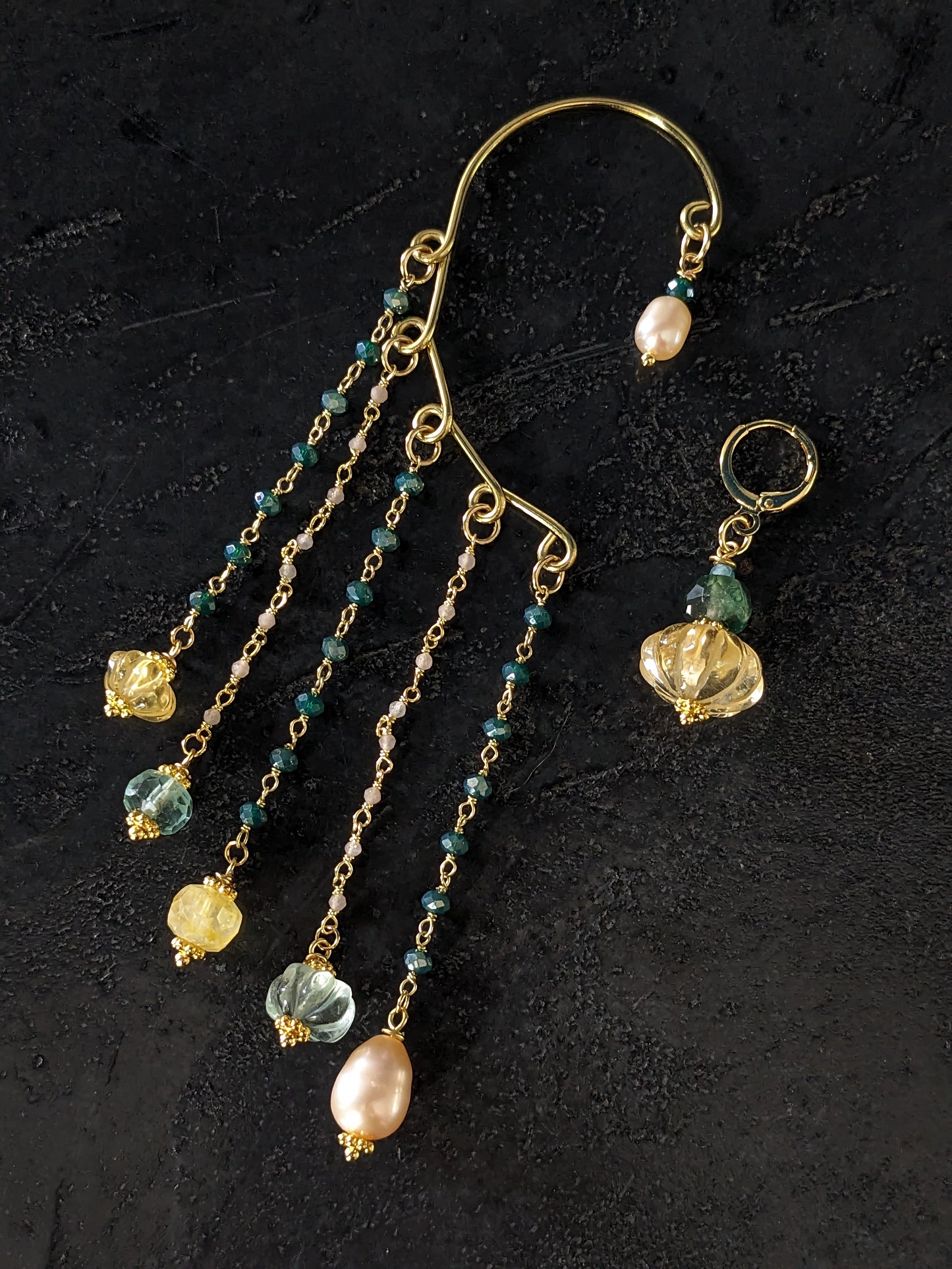 Boucles ear wrap en pierres fines