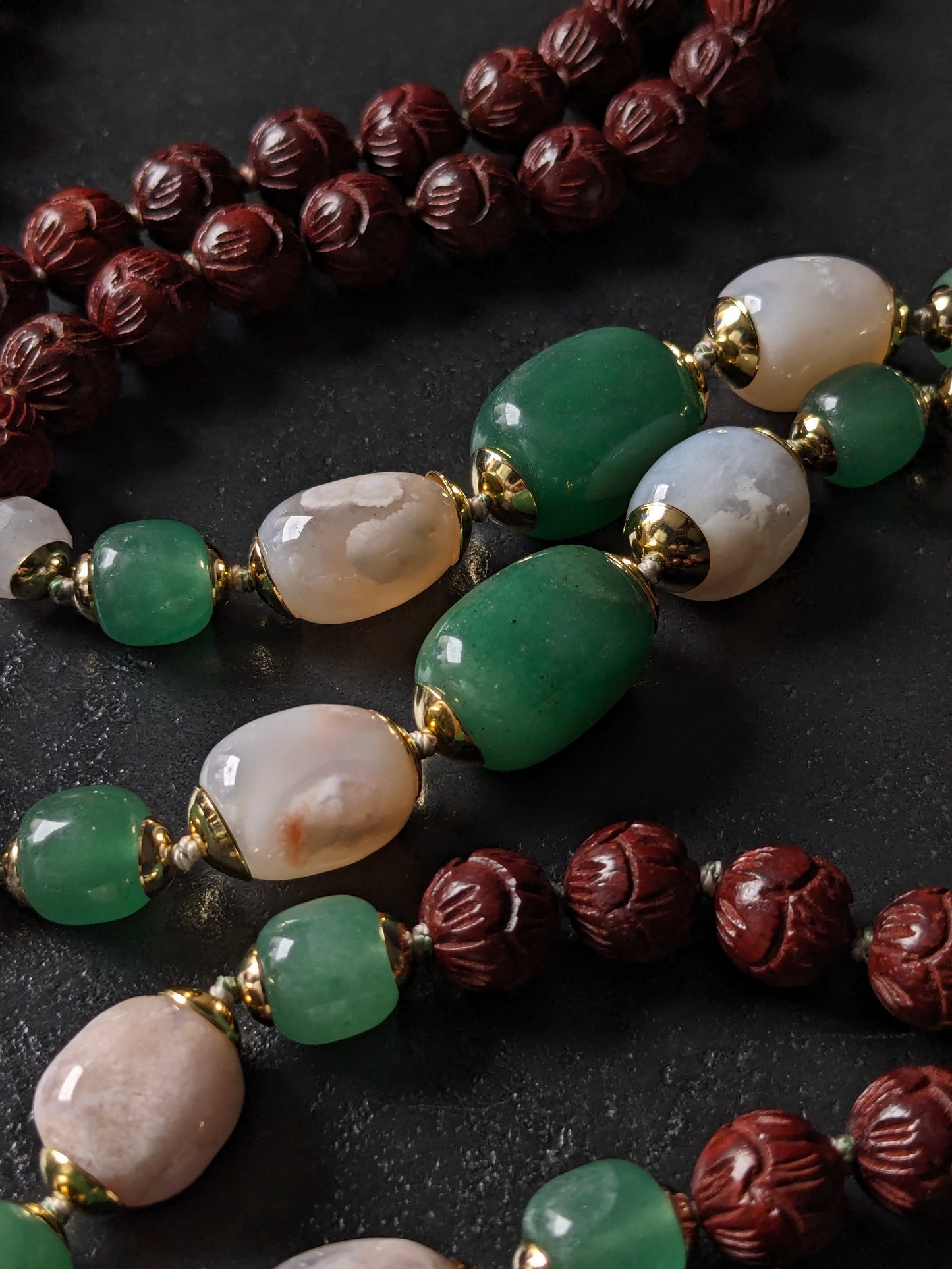Mala ChaofengMala ChaofengMUDRA
