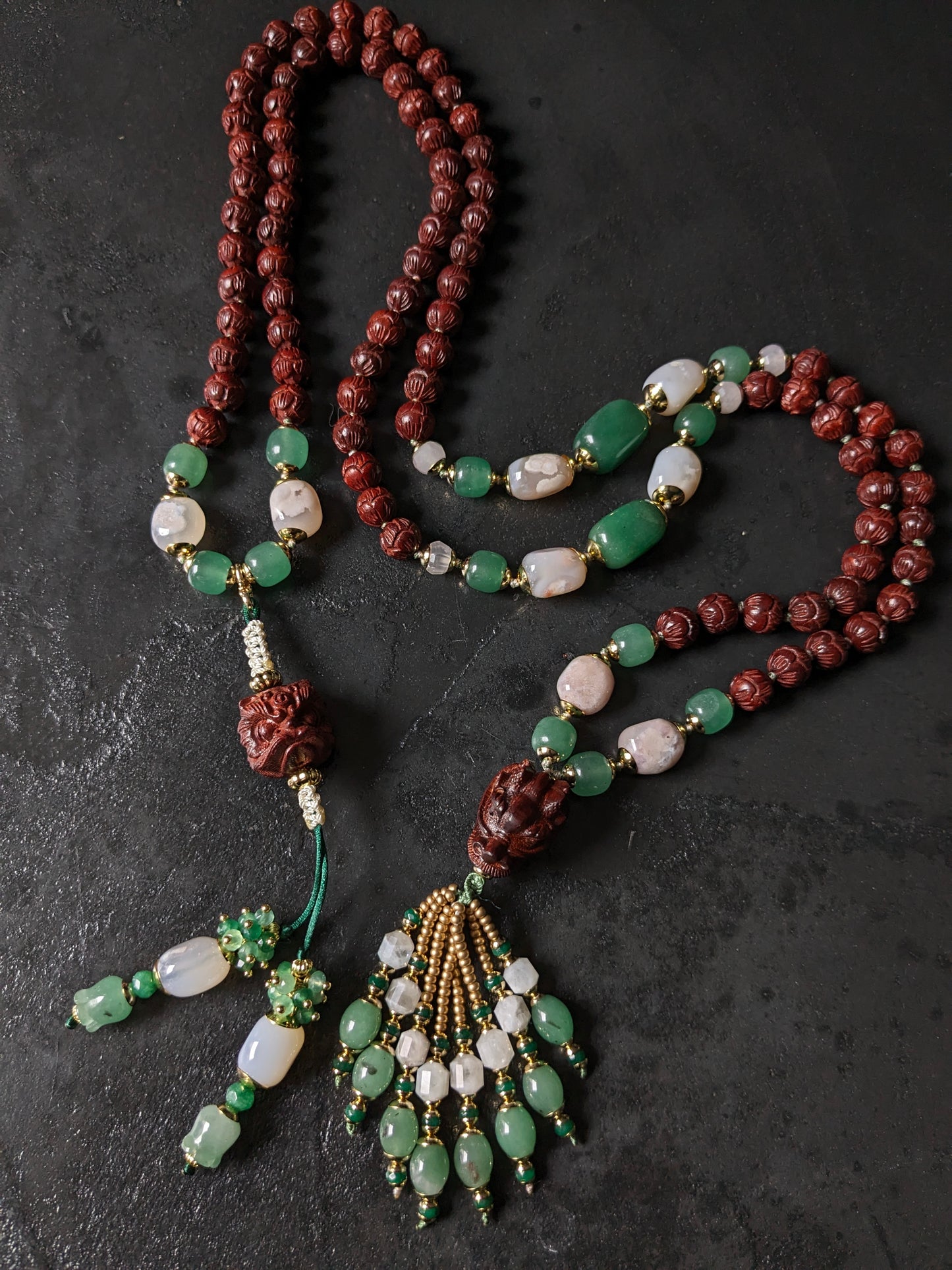 Mala ChaofengMala ChaofengMUDRA