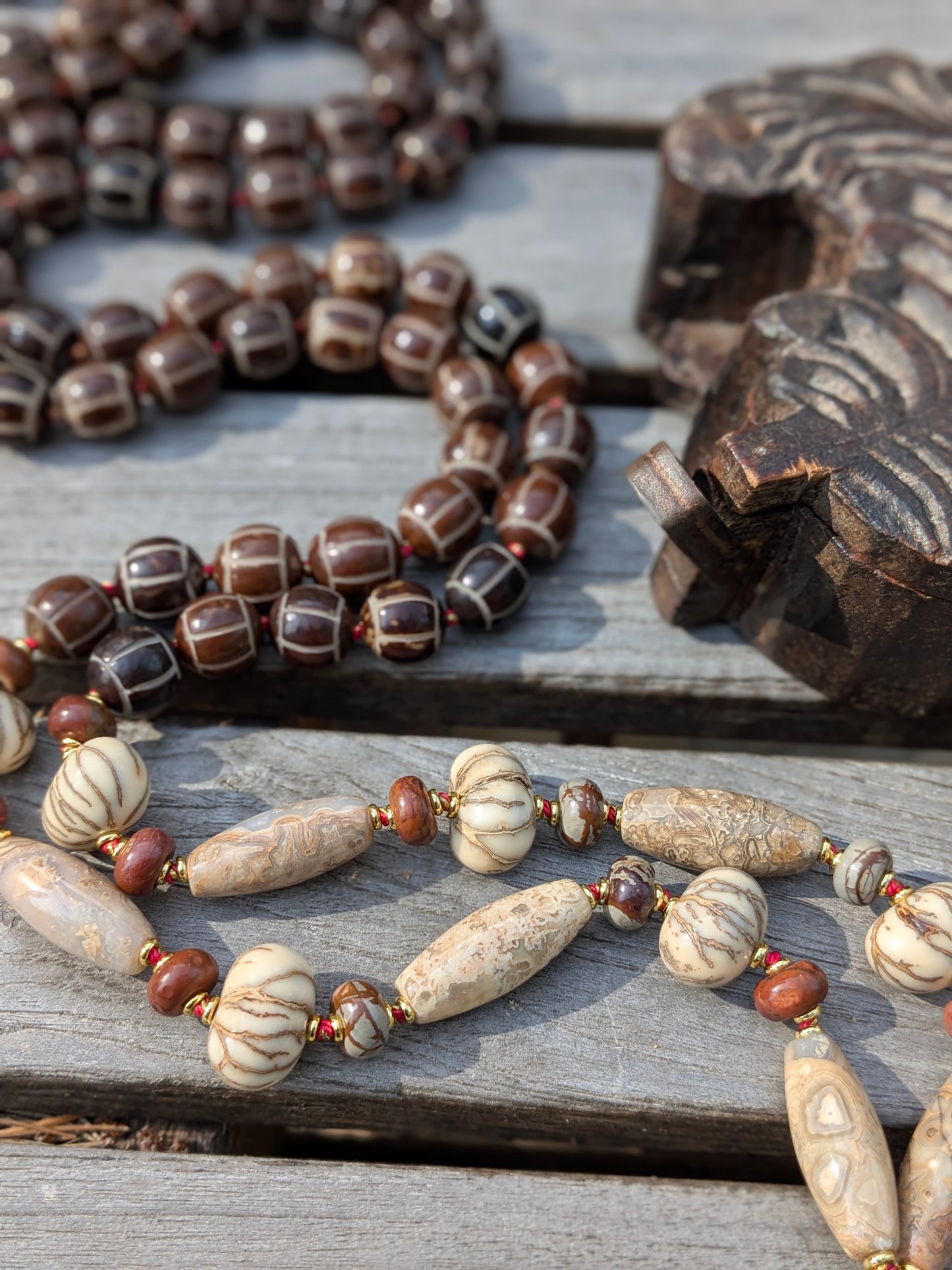Mala énergétique Ruchira, graines de bodhi écorce et cœur, agate mexicaine centrale rosée