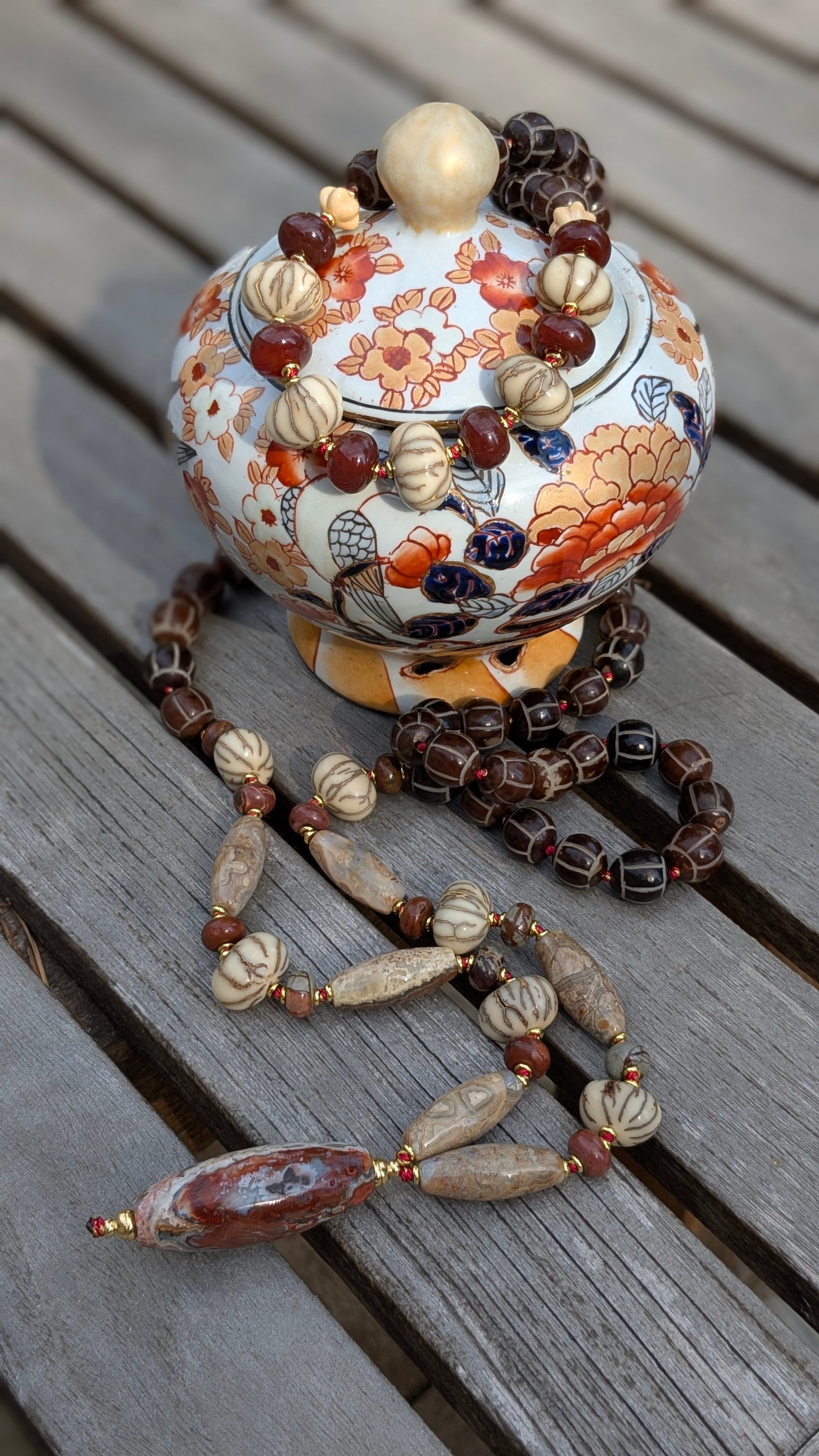 Mala énergétique Ruchira, graines de bodhi écorce et cœur, agate mexicaine centrale rosée