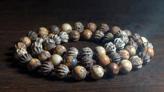 L'Os de Yak : Mémoire au Creux de la Main