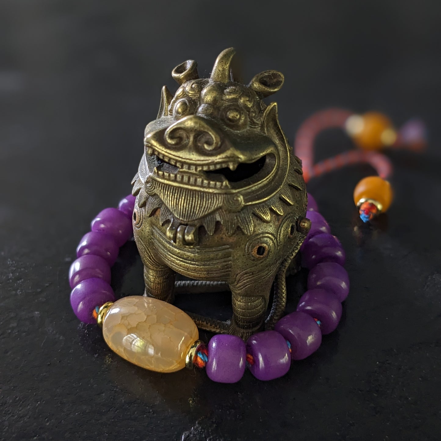 Bracelet en perles bouddhistes et agate