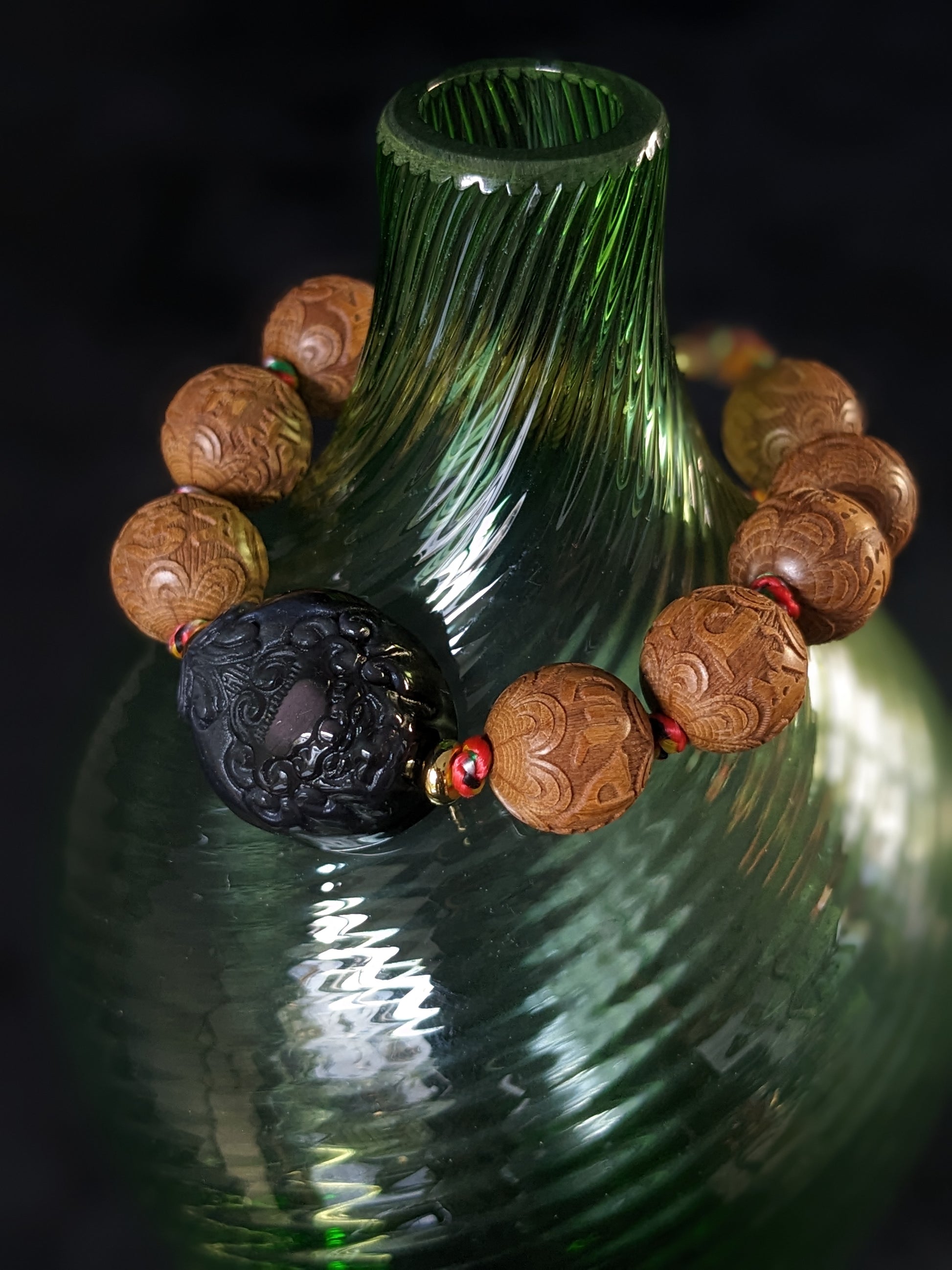 Bracelet bouddhiste pierres naturelles