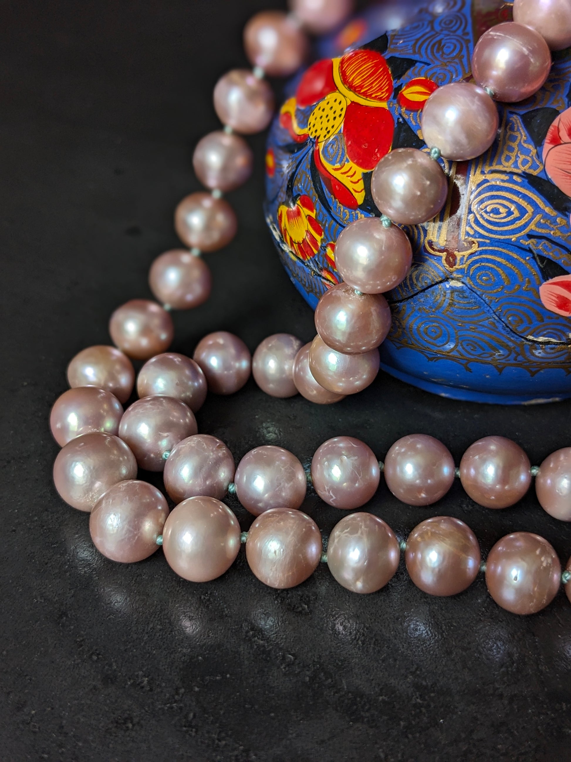 Collier pixiu porte-bonheur noué main en pierres fines et cristal de roche