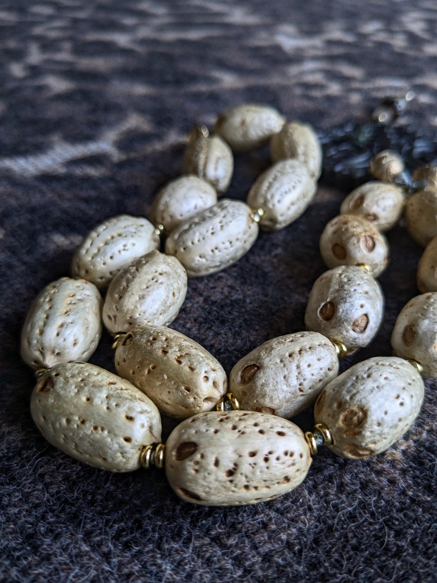 Collier Talisman Chauve-Souris Noir