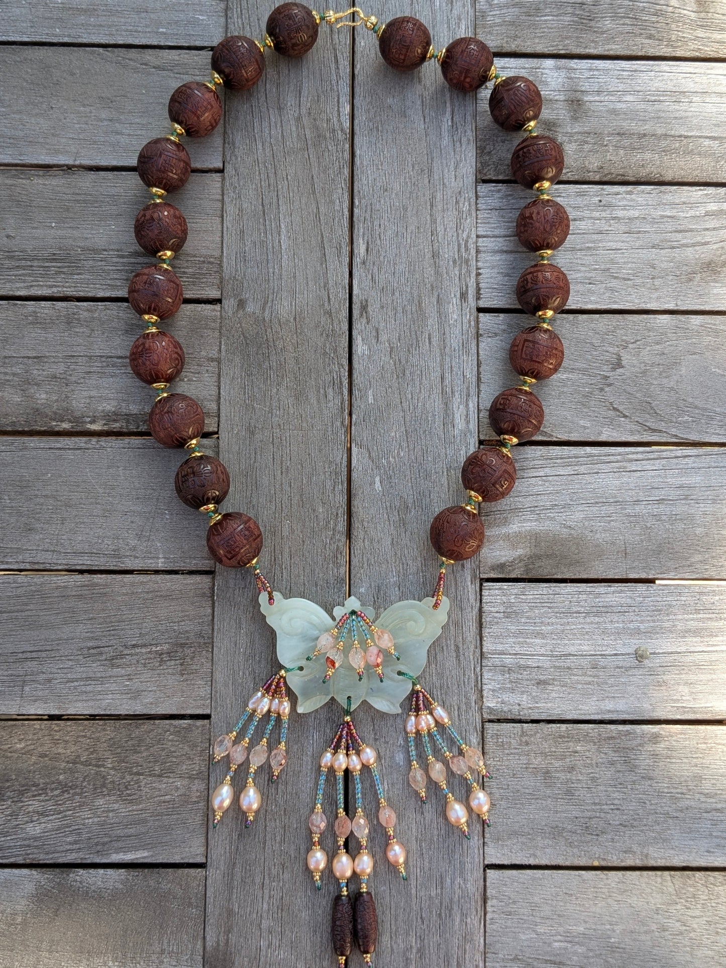 Collier Talisman Papillon et Pampilles