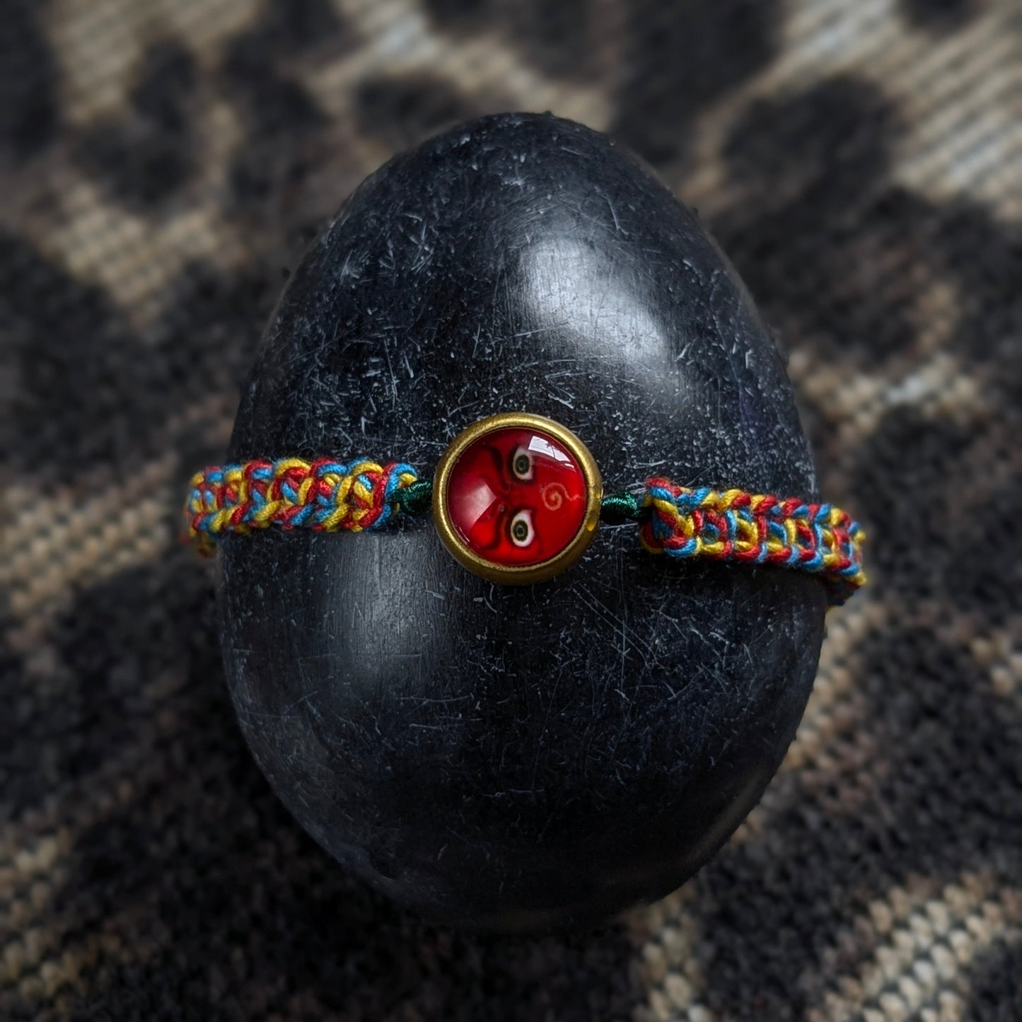 Anima Mahakala Rouge Jaune et Bleu