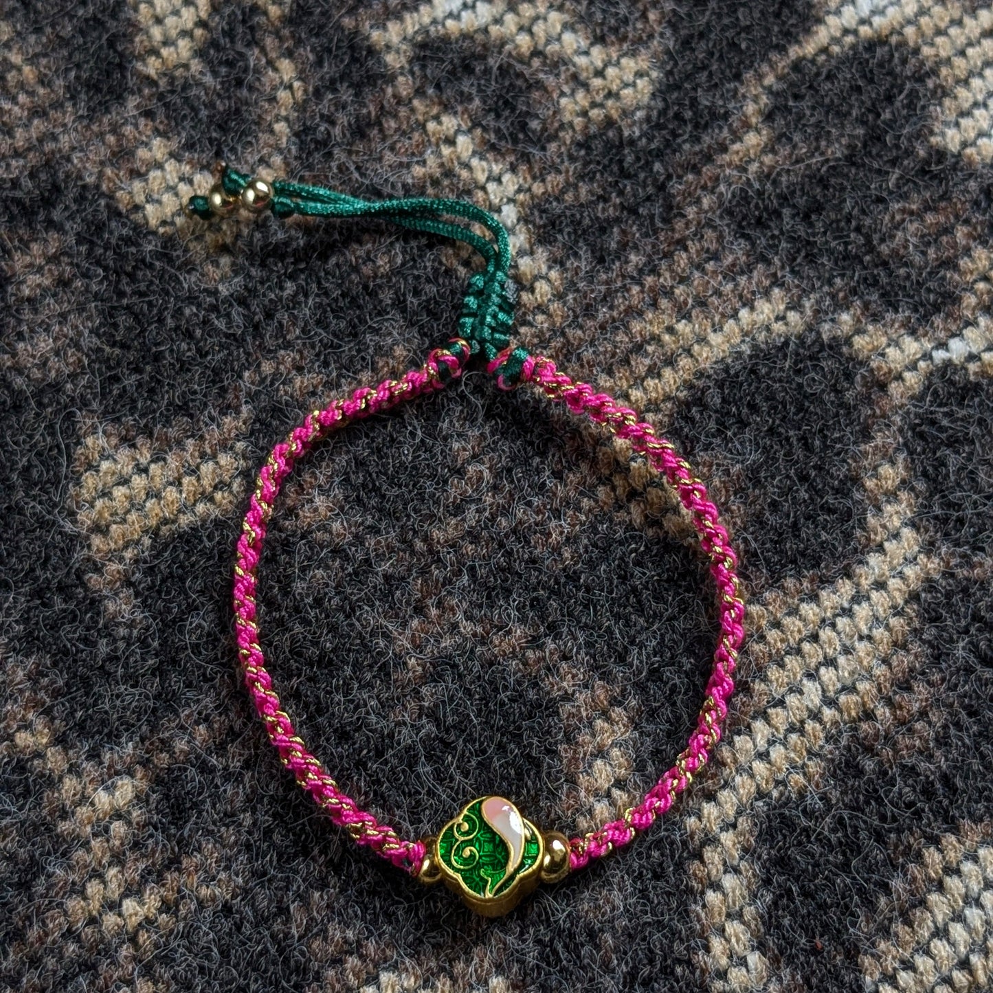 Anima Brad Fuchsia et Or