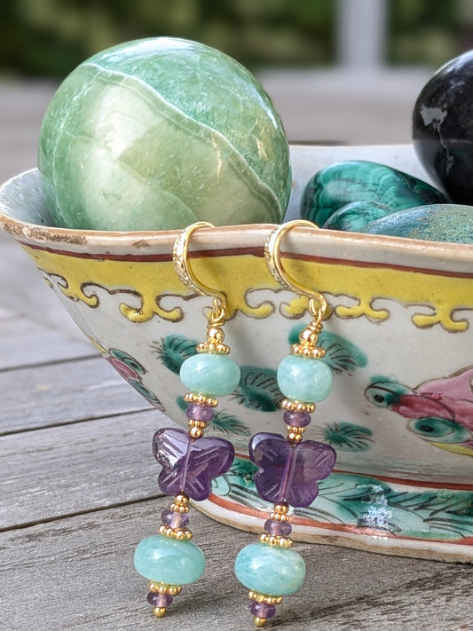 Boucles d’oreilles créateur en pierres fines 