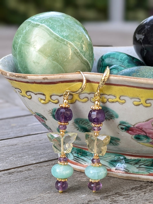 Boucles d’oreilles créateur en pierres fines 