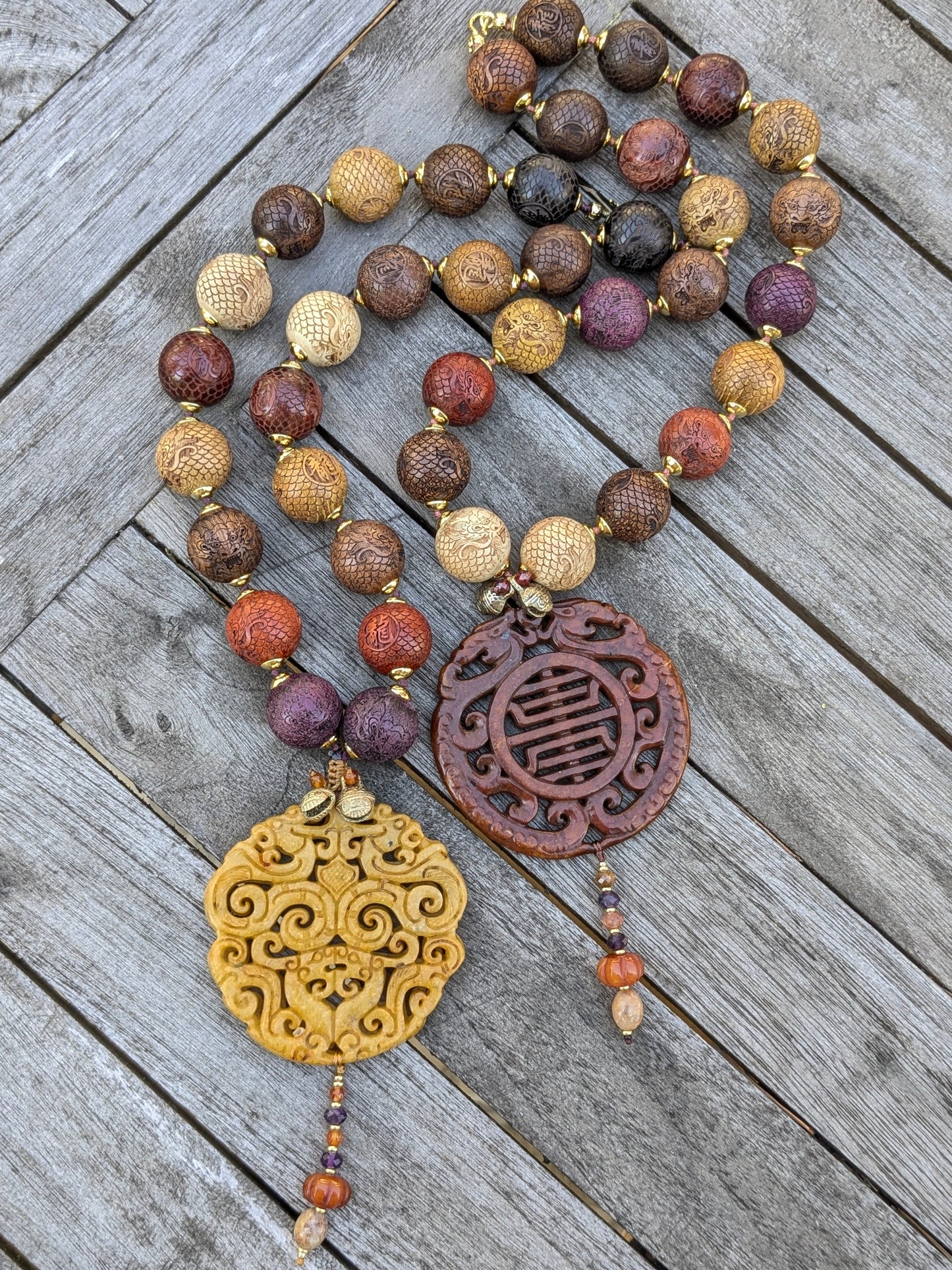 Colliers Talisman Dragons Multicolores